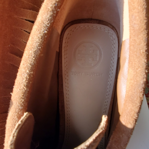 Tory Burch Huntington cognac suede leather embroidered fringe booties 9.5M - Picture 4 of 7